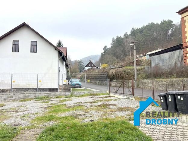 Pronájem bytu 2+1, Děčín, Družstevní, 80 m2