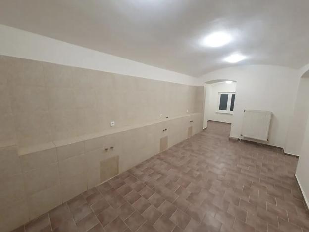 Prodej obchodního prostoru, Brno, Merhautova, 85 m2