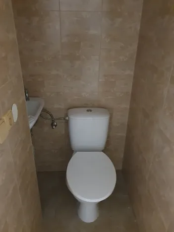 Prodej obchodního prostoru, Brno, Merhautova, 85 m2