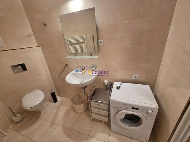 Pronájem bytu 1+kk, Praha - Krč, Dolnokrčská, 46 m2