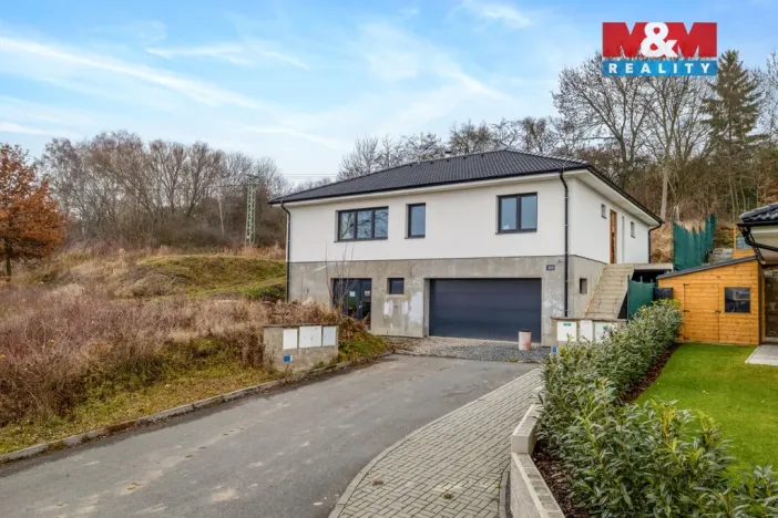 Prodej rodinného domu, Ledce, 216 m2