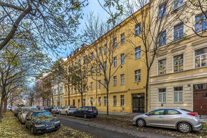 Pronájem kanceláře, Praha - Bubeneč, Jana Zajíce, 270 m2