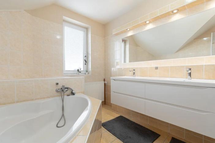 Prodej rodinného domu, Opava, Podvihovská, 270 m2