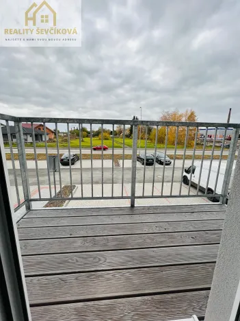 Pronájem bytu 1+kk, Hrochův Týnec, Nádražní, 28 m2