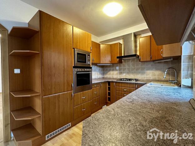 Pronájem rodinného domu, Olomouc - Nový Svět, Boční, 156 m2