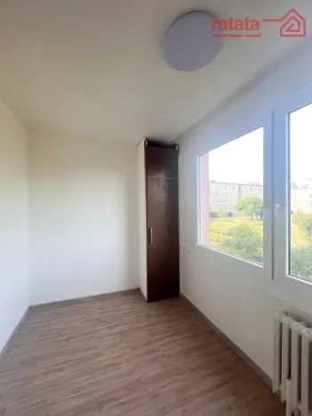 Pronájem bytu 2+1, Klášterec nad Ohří, Královéhradecká, 67 m2