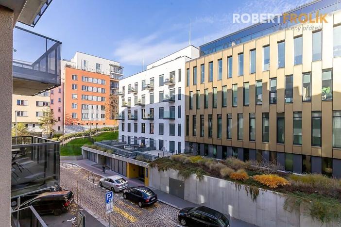 Pronájem bytu 3+kk, Praha - Košíře, Starokošířská, 75 m2