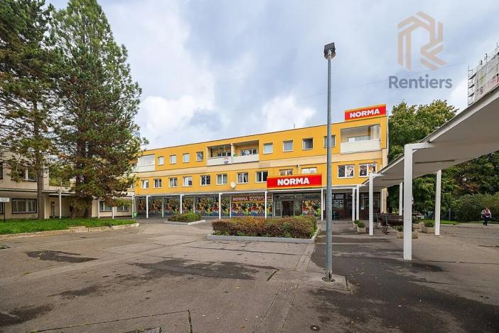 Prodej bytu 2+kk, Praha - Prosek, Vysočanská, 67 m2