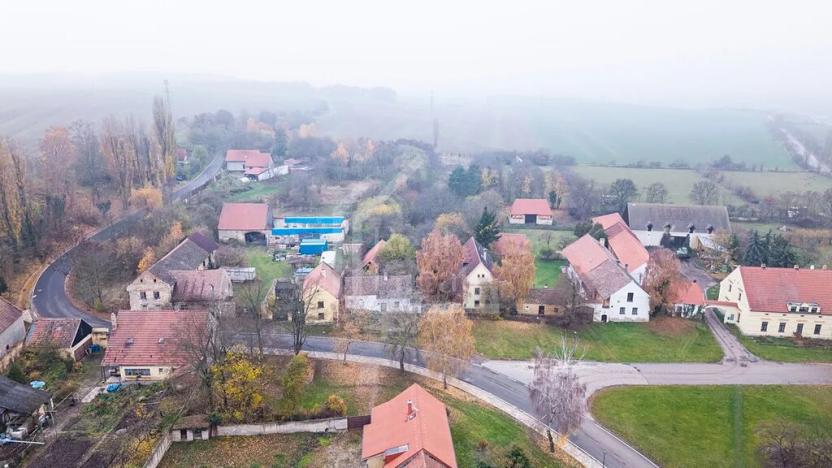 Prodej pozemku, Třebíz, 161602 m2