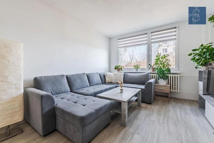 Prodej bytu 3+1, Praha - Újezd nad Lesy, Žárovická, 68 m2