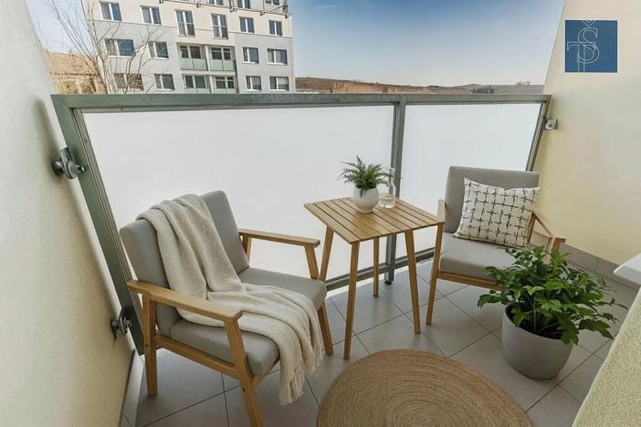 Prodej bytu 3+1, Praha - Újezd nad Lesy, Žárovická, 68 m2