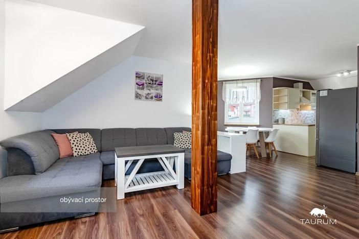 Prodej bytu 3+kk, Tlučná, U Špejcharu, 78 m2