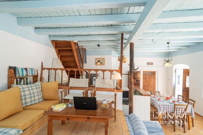 Prodej rodinného domu, Kefaloinia, Argostoli, Erissos, Řecko, 123 m2