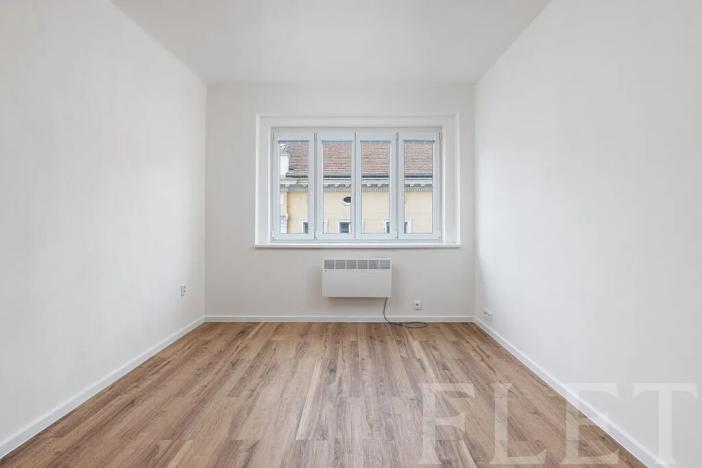 Pronájem bytu 2+kk, Praha - Libeň, Novákových, 40 m2