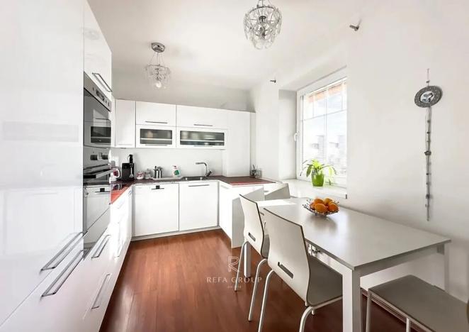 Prodej bytu 2+kk, Praha - Dolní Počernice, Národních hrdinů, 75 m2