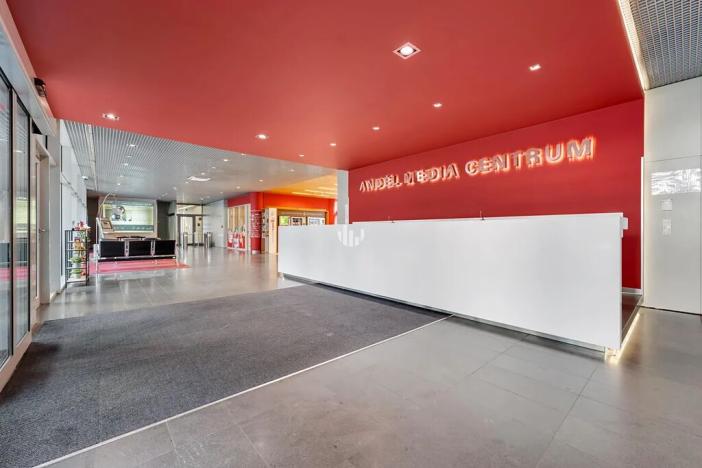 Pronájem kanceláře, Praha - Smíchov, Karla Engliše, 600 m2