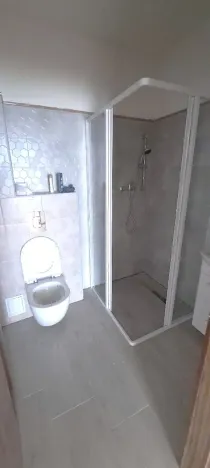 Pronájem bytu 2+kk, Praha - Čakovice, Bělomlýnská, 31 m2