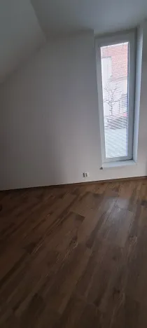 Pronájem bytu 2+kk, Praha - Čakovice, Bělomlýnská, 31 m2