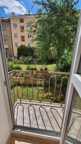 Pronájem bytu 1+kk, Praha - Nusle, Na Veselí, 40 m2