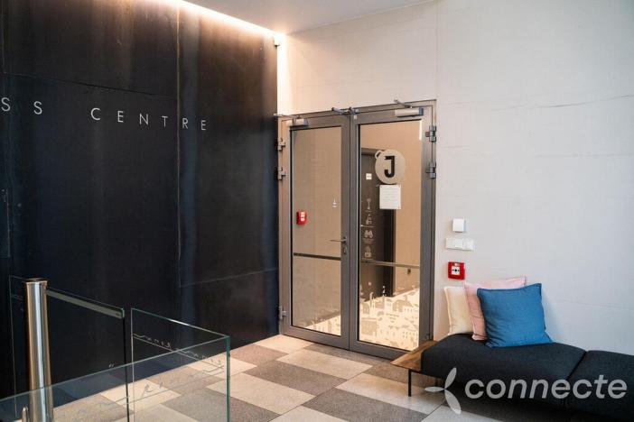 Pronájem kanceláře, Praha - Karlín, Rohanské nábřeží, 159 m2