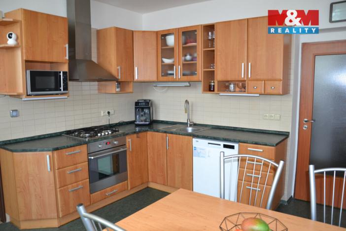 Prodej bytu 3+1, Jaroměř - Pražské Předměstí, Husova, 124 m2