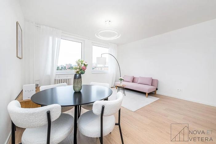 Pronájem bytu 2+kk, Praha - Žižkov, Květinková, 50 m2