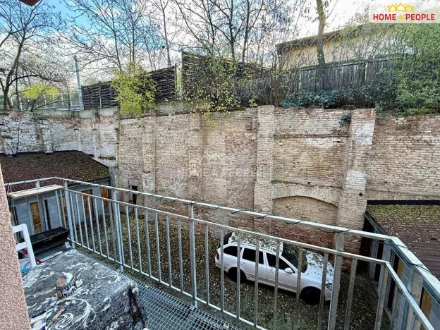 Pronájem bytu 3+kk, Praha - Libeň, Sokolovská, 55 m2