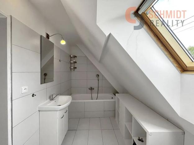 Pronájem bytu 2+1, Pavlov, Podhradní, 60 m2