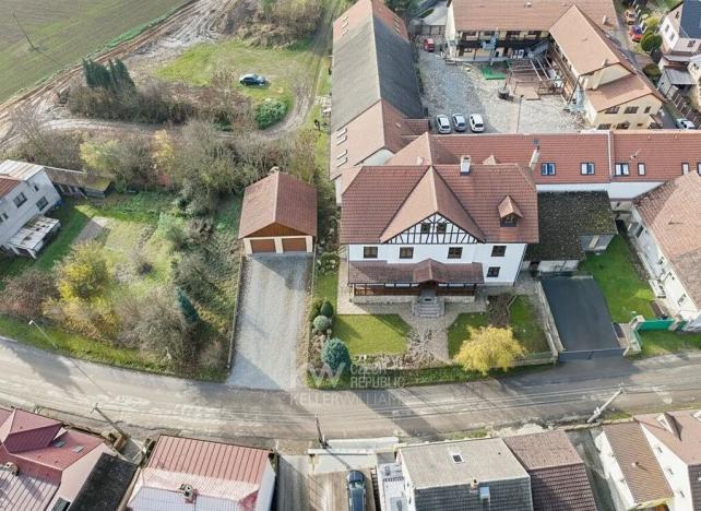 Prodej pozemku pro bydlení, Lhota, 1020 m2