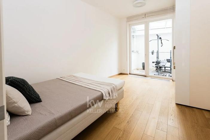 Prodej bytu 4+kk, Praha - Břevnov, Na Petynce, 101 m2