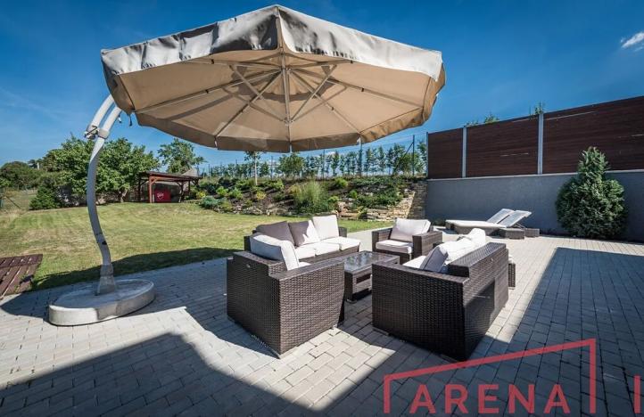 Prodej rodinného domu, Šlapanice, Za Humny, 250 m2