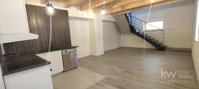 Pronájem bytu 4+kk, Řevničov, 93 m2