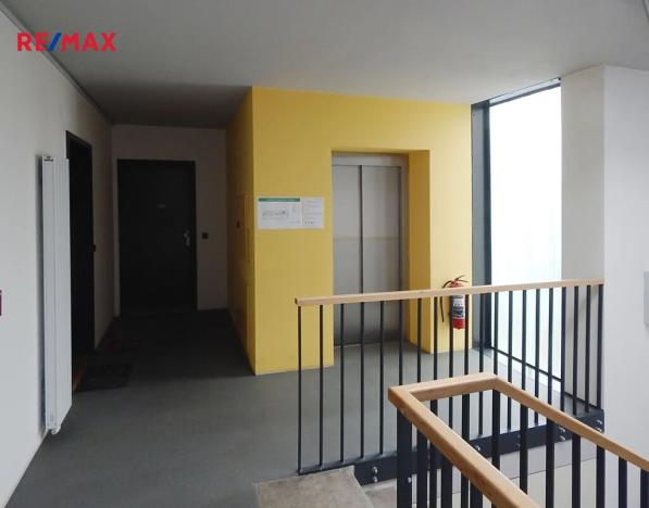 Pronájem bytu 3+kk, Kladno, Benediktínská, 78 m2