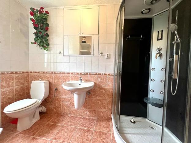 Pronájem bytu 2+1, Karlovy Vary, Poštovní, 63 m2