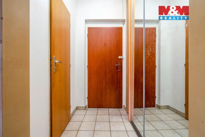 Prodej bytu 1+kk, Praha - Dolní Chabry, Spořická, 39 m2