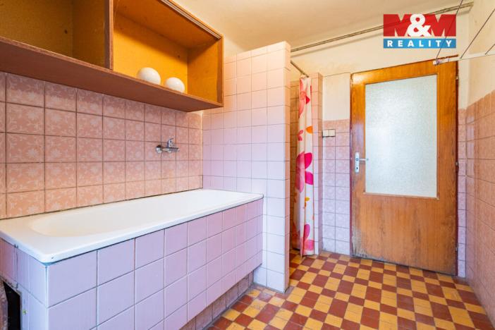 Prodej rodinného domu, Chlum, 220 m2