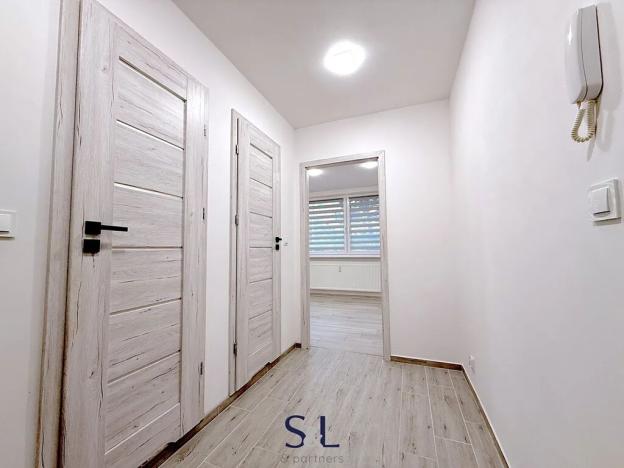 Pronájem bytu 2+kk, Česká Lípa, Bohuslava Martinů, 42 m2