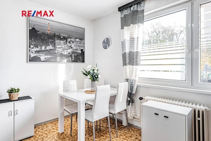 Prodej rodinného domu, Panenské Břežany, K dálnici, 202 m2