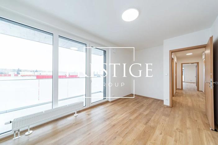 Pronájem bytu 3+kk, Praha - Prosek, Čakovická, 84 m2