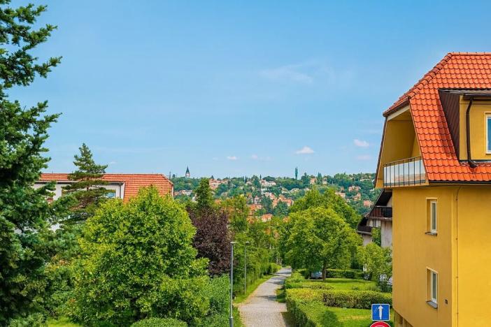 Pronájem bytu 3+1, Praha - Dejvice, 136 m2