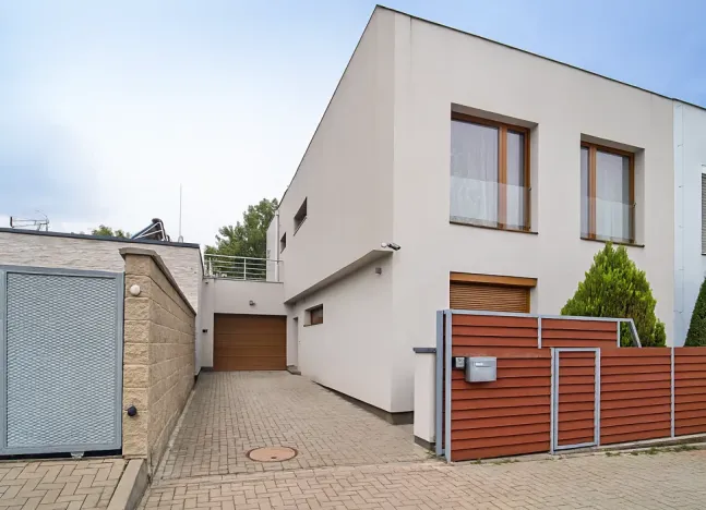 Prodej rodinného domu, Praha - Březiněves, 250 m2