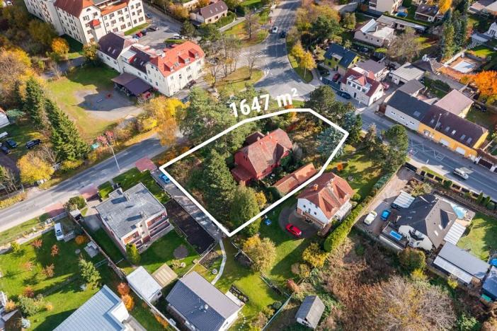 Prodej pozemku pro bydlení, Praha - Zličín, Hrozenkovská, 1647 m2