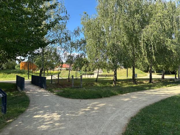 Prodej bytu 2+kk, Jesenice, Lomená, 45 m2