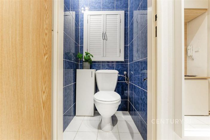 Pronájem bytu 1+kk, Praha, Křivoklátská, 28 m2