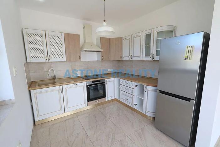 Pronájem rodinného domu, Trnová, 318 m2