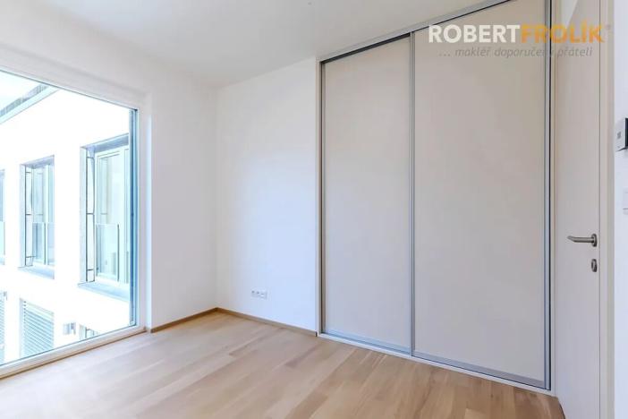 Pronájem bytu 3+kk, Praha - Lysolaje, Lysolajské údolí, 77 m2