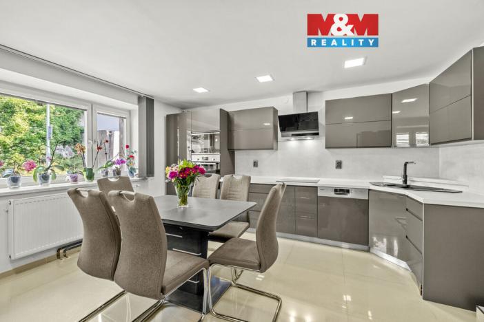 Prodej rodinného domu, Benátky nad Jizerou - Benátky nad Jizerou I, Miroslava Soumara, 178 m2