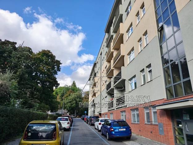 Prodej bytu 2+kk, Praha - Vršovice, Kišiněvská, 48 m2