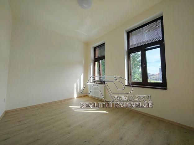 Pronájem bytu 2+kk, České Budějovice, Fráni Šrámka, 53 m2