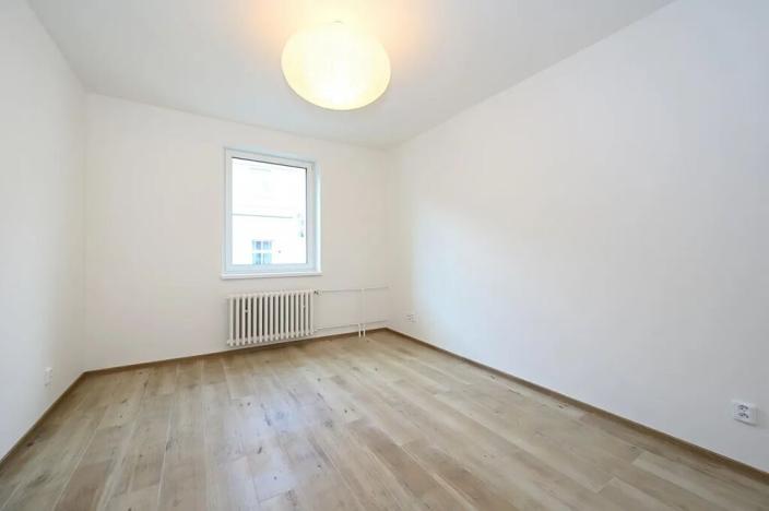 Pronájem bytu 2+kk, Praha - Smíchov, Kroftova, 58 m2